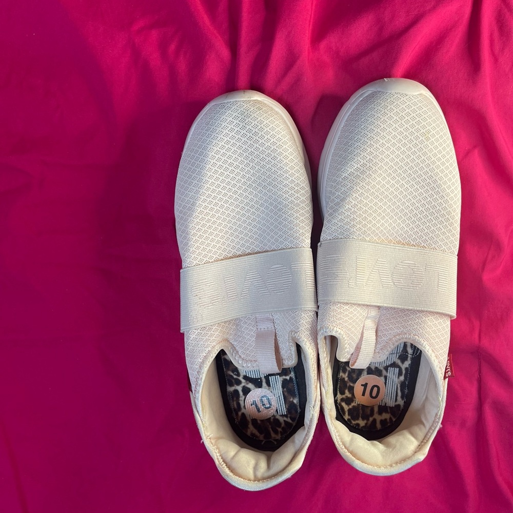 Levi workout sneakers